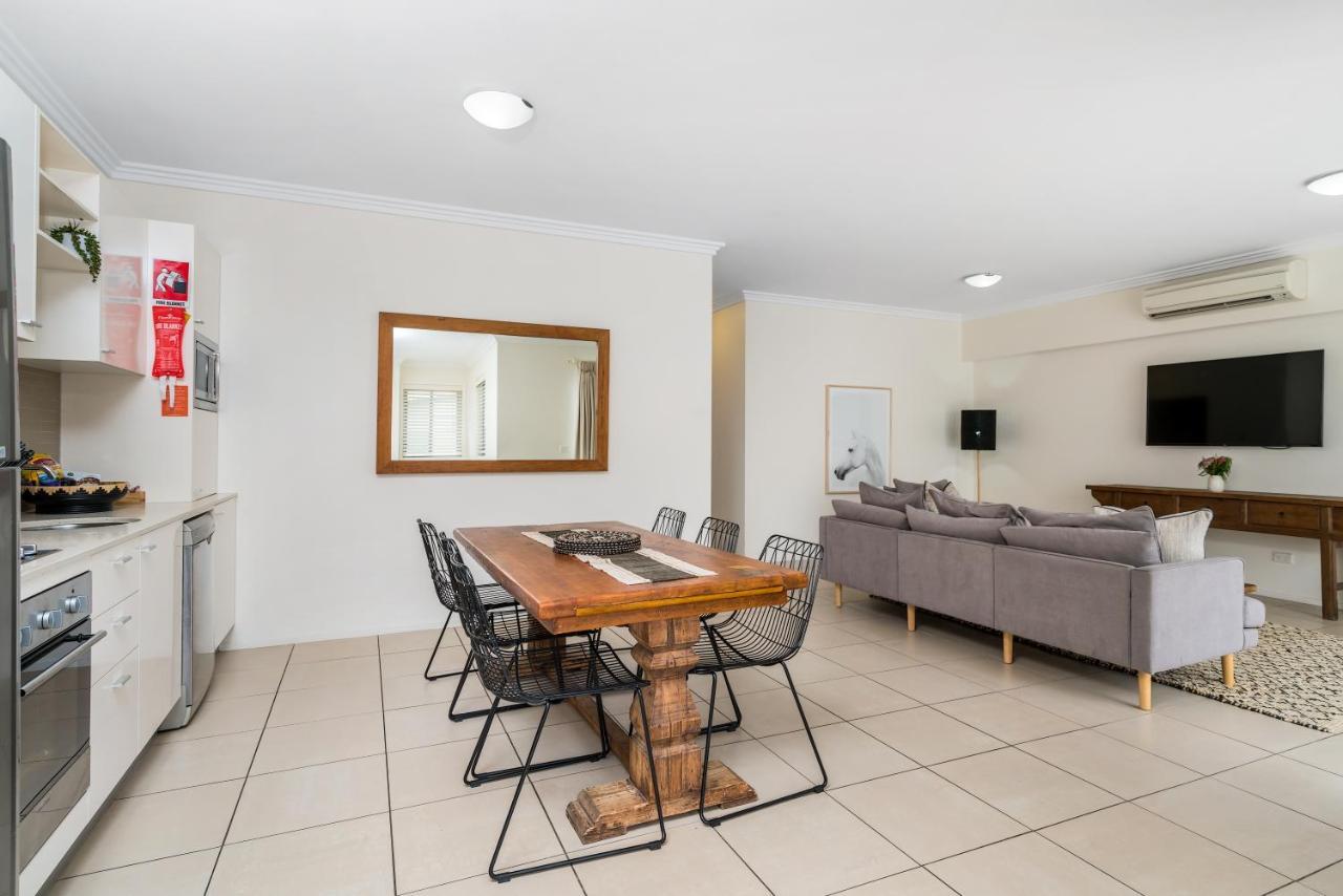 Byron Bay Hotel And Apartments Ngoại thất bức ảnh