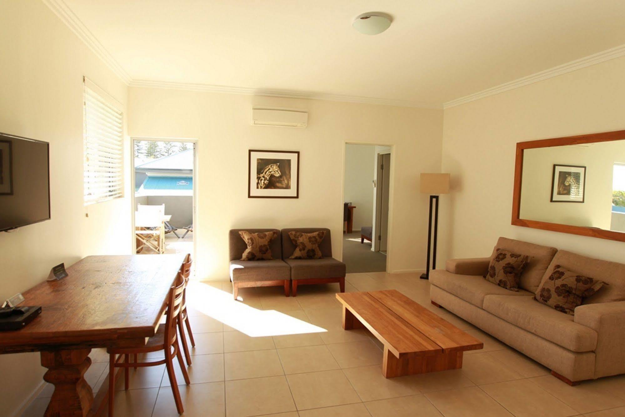 Byron Bay Hotel And Apartments Ngoại thất bức ảnh